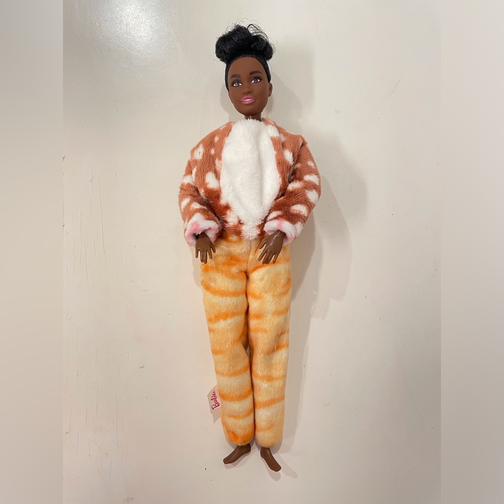 Barbie Mattel 2018 Doll with Orange and Yellow Pajamas